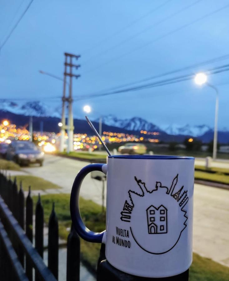 Vuelta Al Mundo B&B Ushuaia Kültér fotó